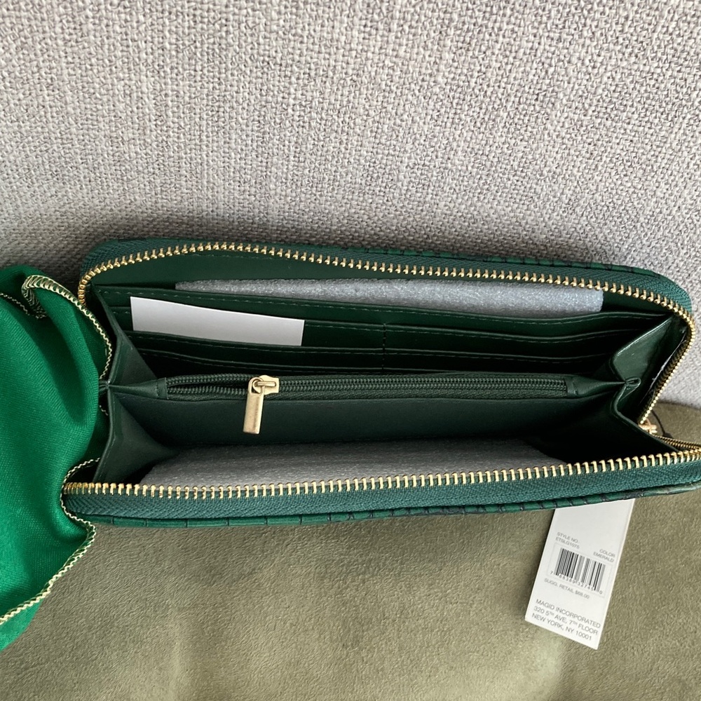 Ellen Tracy Emerald Croc-Embossed Wallet - Picture 3 of 4